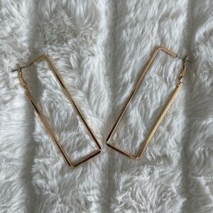 Elegant Gold Rectangular Hoop Earrings